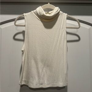 Gianni Bini Cream Sleeveless Turtleneck Tank
